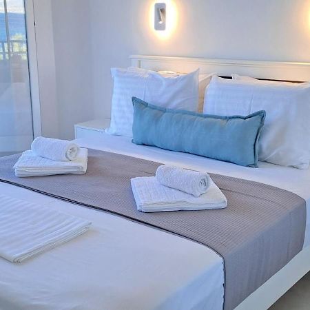Dinas Inn Piso Livadi Eksteriør billede